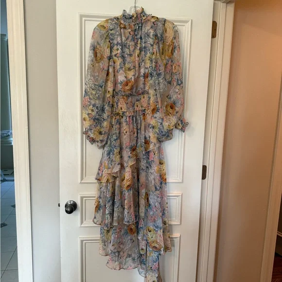 Elliatt Astrid Dress - Picture 2 of 3